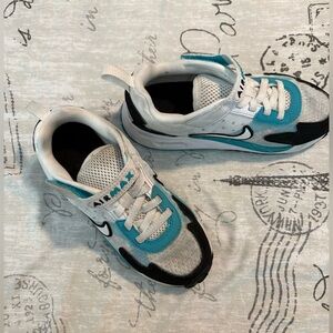 Nike Kids Sneakers - White, Teal, Black